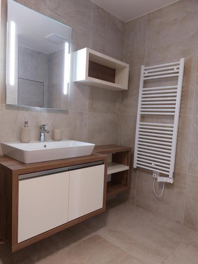 Polansky Dvur Apartment Velké Karlovice Exterior foto