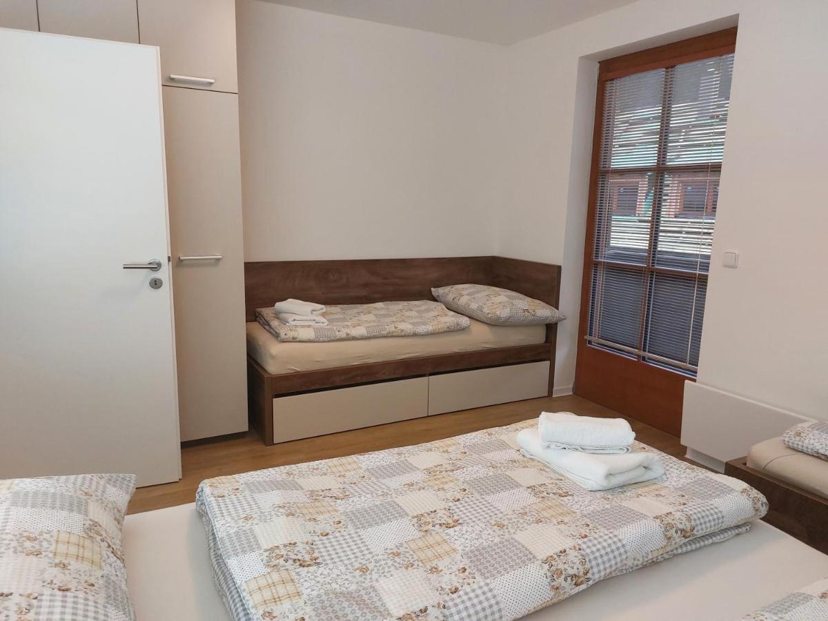 Polansky Dvur Apartment Velké Karlovice Exterior foto