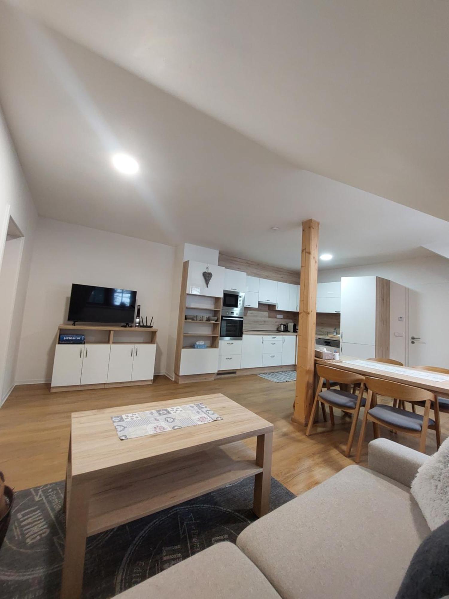Polansky Dvur Apartment Velké Karlovice Exterior foto